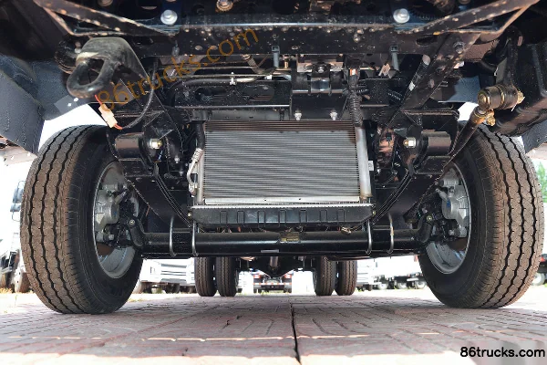 Yuejin Fuxing S80 1.6L 123hp 4X2(6 wheels) Gasoline 3.05m Double Row Flatbed Mini Truck (China VI) Chassis (1) | 86Trucks