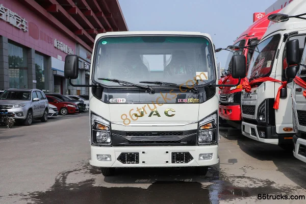 JAC Yunduoduo N1 1.6L 122 hp 4X2(6 wheels) 3.33m Single Row Flatbed Light Truck Exterior (2) | 86Trucks