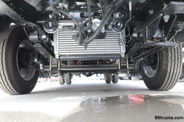 JAC Yunduoduo N1 1.6L 122 hp 4X2(6 wheels) 3.33m Single Row Flatbed Light Truck Chassis (1) | 86Trucks
