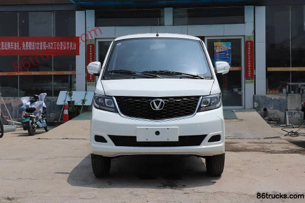 Chenggong Camel Basic Edition 4.4m Electric Panel Van (CATL) 41.86kWh Exterior (2) | 86Trucks