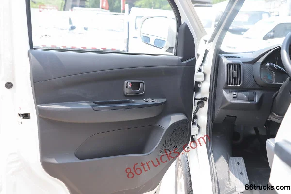 Chenggong Camel Basic Edition 4.4m Electric Panel Van (CATL) 41.86kWh Cab (2) | 86Trucks