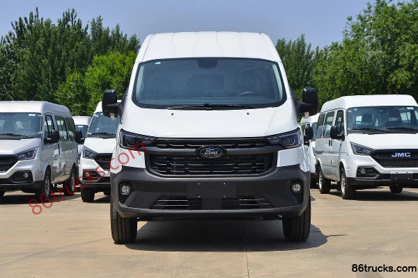 JMC New Transit Deluxe 2.0T Diesel 143 hp 5-speed Manual 5/6-Seat Medium Wheelbase Medium Roof Multi-Purpose Passenger Vehicle Exterior (2)