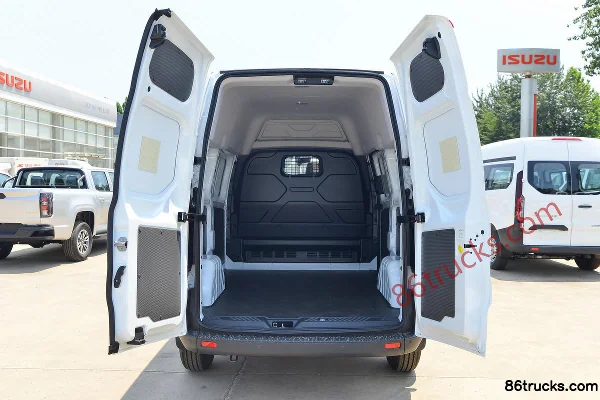 JMC New Transit Deluxe 2.0T Diesel 143 hp 5-speed Manual 5/6-Seat Medium Wheelbase Medium Roof Multi-Purpose Passenger Vehicle Cargo Box (1)