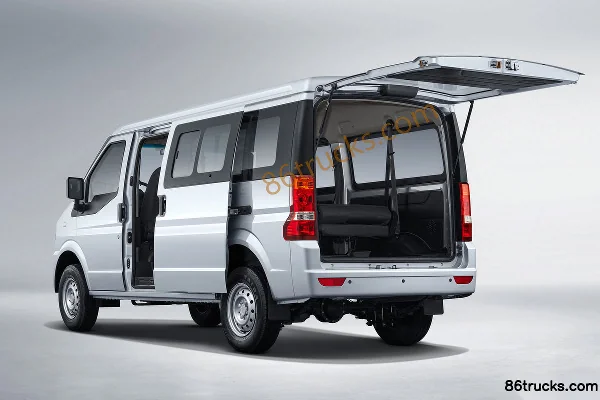 Dongfeng EC36II 2.2T 4.5m Pure Electric Light Bus 38.64kWh Chassis (3) | 86Trucks