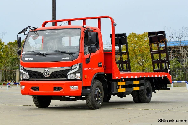 Dongfeng FuruiKa R7 170hp 4X2(6 wheels) Flatbed Truck Exterior (3) | 86Trucks