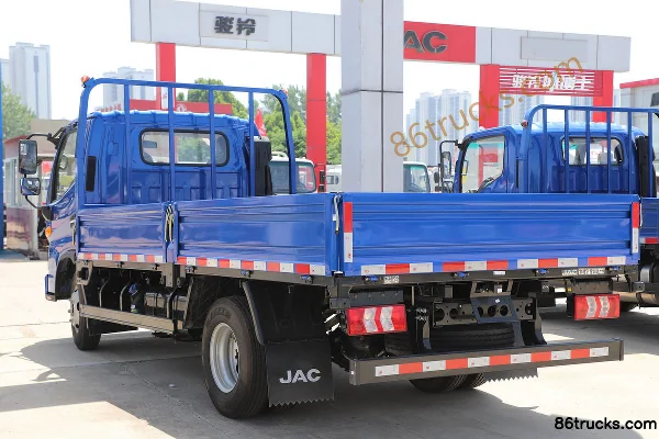 JAC Junling V5 137 ch 4X2(6 roues) camion léger plateau de 4,22 m, cabine simple (China VI) Carrosserie (2) | 86Trucks