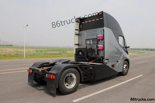 DeepWay Deep Star 4X2(6 wheels) battery-swap pure electric tractor truck Exterior (3) | 86Trucks