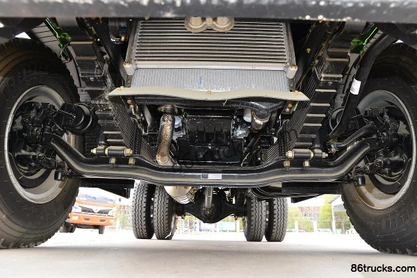 Dongfeng FuruiKa R6 180hp 4×2(6 wheels) 4.1m Dump Truck (Fast Gear 8-speed) Chassis (1) | 86Trucks