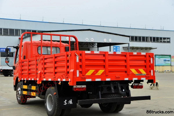 Dongfeng FuruiKa F6 170hp 4X2(6 wheels) 4.2m Single-row Flatbed Light Truck (Wide Body) (China VI) (3) | 86Trucks