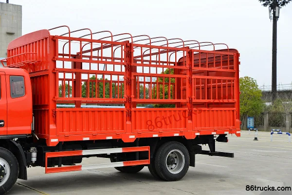 Dongfeng F8 129hp 4X2(6 wheels) 5.15m CNG half-cab stake cargo truck Body (1) | 86Trucks