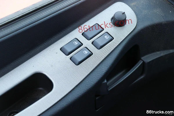 Foton Zhilan Heavy Truck 6X4(10 wheels) Electric Tractor Truck 281.91 kWh Cab (1) | 86Trucks