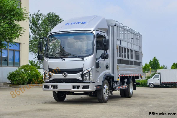 Ouling S1 Series 115hp 4X2(6 wheels) 3.7m Single Row Stake Truck Exterior (3) | 86Trucks