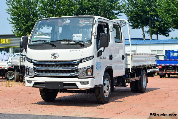 Yuejin Fuxing S100V 116 hp 4X2(6 wheels) 3.2m double-row flatbed small truck Exterior (3) | 86Trucks