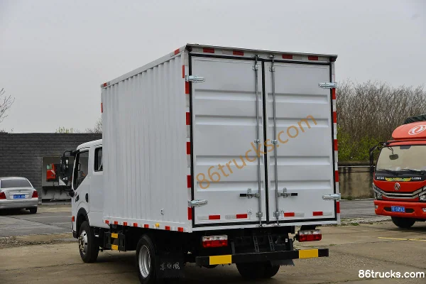 Dongfeng Duolika D6 88hp 4X2(6 wheels) 2.8m Double Row Van Light Truck Body (3) | 86Trucks