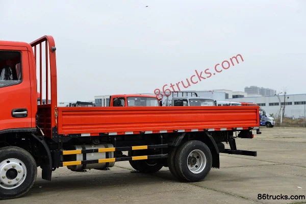 Dongfeng Duolika D6-L version Ruineng 152 ch 4X2(6 roues) camion porteur à ridelles 4,17 m cabine simple (China VI) Carrosserie (1) | 86Truc