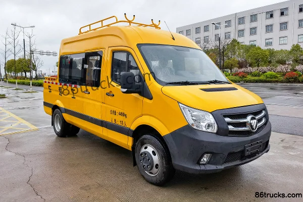 Tuyano Tuyano Van/Light Bus
