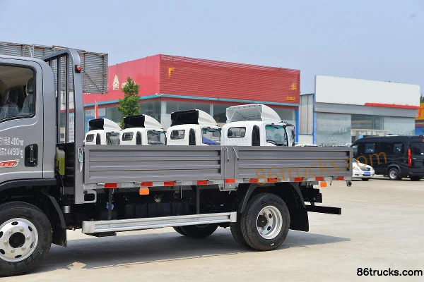 SHACMAN Commercial Vehicle Xuande Wing 9 Lightweight Edition 127 hp 4X2(6 wheels) 4.12m single-row flatbed light truck Body (1) | 86Trucks