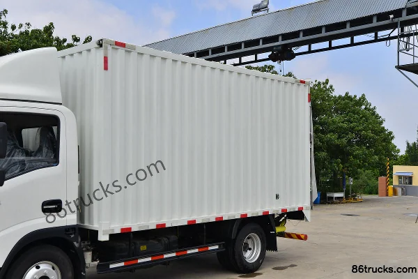 Ouling Jiyun Supreme Edition 150hp 4X2(6 wheels) 4.15m Single Row Van Light Truck (China VI) Body (1) | 86Trucks