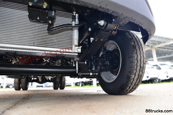 Ouling Fengrui F3 1.6L 122hp 4X2(6 wheels) Gasoline 3.4m Single Row Stake Mini Truck (China VI) Chassis (3) | 86Trucks