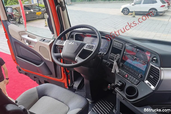 JAC Gallop Xingyao X7 460 ch 6X2(8 roues) 7,8 m AMT automatique camion frigorifique (China VI) Cabine (3) | 86Trucks