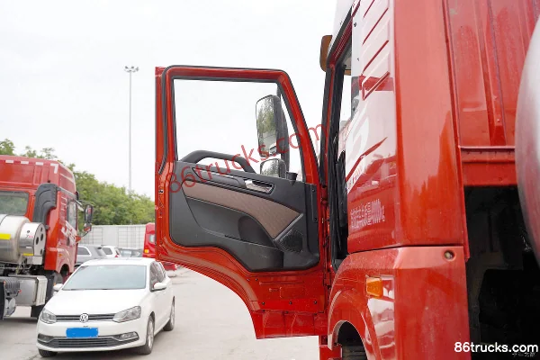 FAW Jiefang Qingdao JH5 camion lourd 460 ch 6X4(10 roues) LNG tracteur routier automatique Cabine (1) | 86Trucks