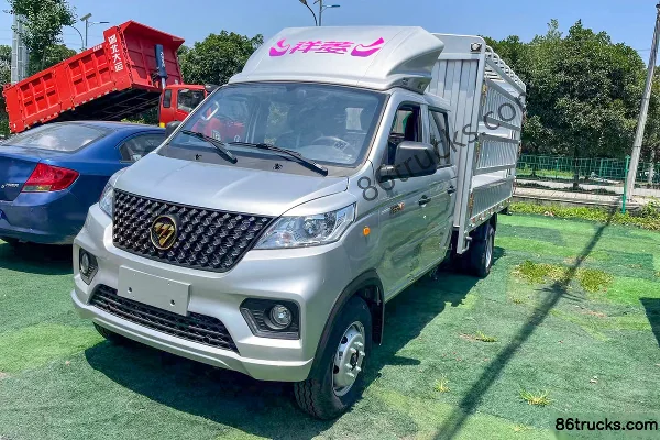 Foton Xiangling V3 1.5L 143 hp 4X2(6 wheels) 3.02m double-row cab stake mini truck (China VI) Exterior (3) | 86Trucks