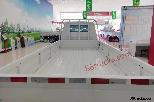 Jinbei Jinka S2 Comfort 1.6L 123 hp 4X2(6 wheels) Gasoline 2.51m double-row flatbed micro truck Body (1) | 86Trucks