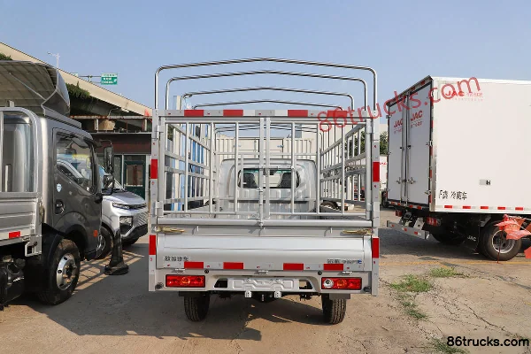 FARIZON Xingxiang F1E 2023 3.0T 3.2m Single Row Pure Electric Stake Mini Truck 41.86kWh 4X2(6 wheels) Body (3) | 86Trucks