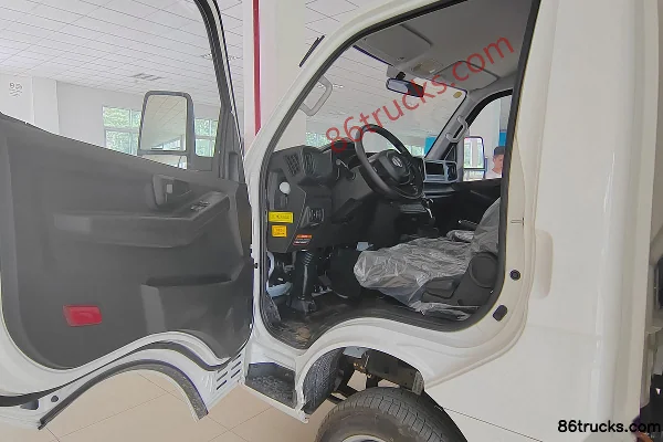 Feidi EF3 3,5T 4,01 m camion plateau à ridelles cabine simple électrique pur 55,7 kWh 4X2(6 roues) Intérieur (1) | 86Trucks