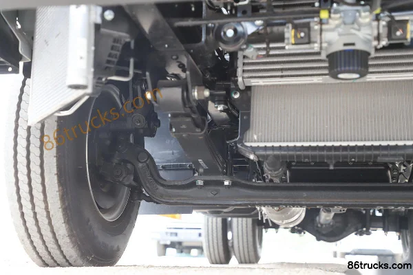JMC Kaiyun Lanjing 146 ch 4X2(6 roues) 4,02 m camion frigorifique Châssis (2) | 86Trucks