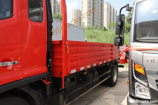 Dongfeng Kaipute Xingyun K7 version standard 185 ch 4X2(6 roues) camion porteur à ridelles 5,8 m cabine avec couchette (China VI) Carrosseri