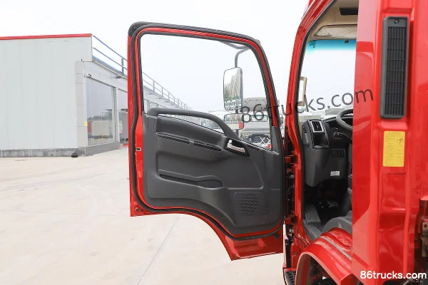 SHACMAN Light Truck Delong K1 170 hp 4X2(6 wheels) 4.18m Single Row Van Light Truck Cab (1) | 86Trucks