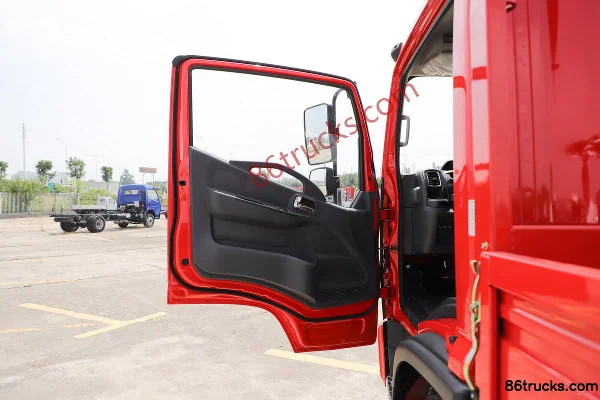 Dongfeng Duolika D6-L Édition Super 155 ch 4X2(6 roues) camion léger à ridelles cabine simple 4,17 m (1) | 86Trucks