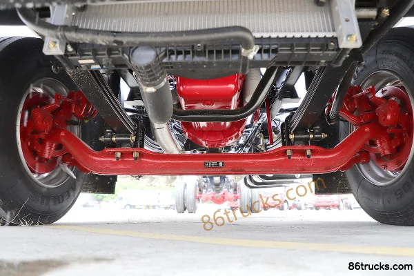 Dongfeng Duolika D12 Value Edition 260hp 4X2(6 wheels) 9.85m Wing Van Cargo Truck Chassis (1) | 86Trucks