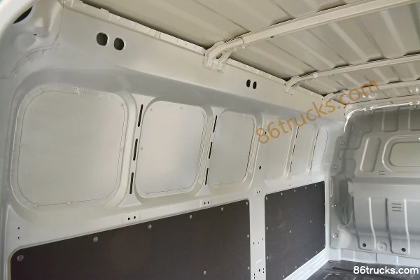 Feidi U6 2.7T 2-seat 4.746m electric van 38.64kWh Cargo Box (3) | 86Trucks