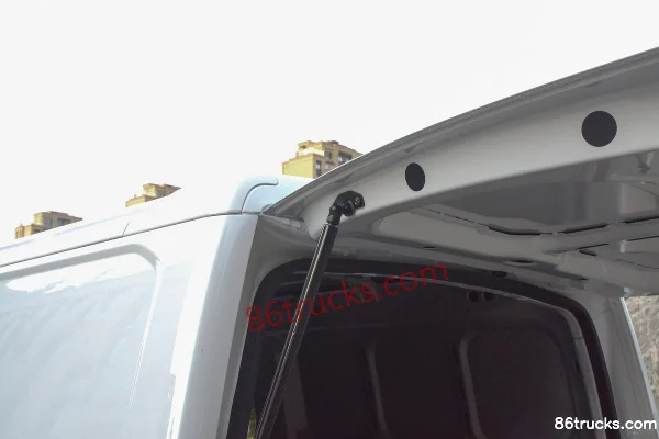 Feidi U6 2.7T 2-seat 4.746m electric van 38.64kWh Cargo Box (2) | 86Trucks