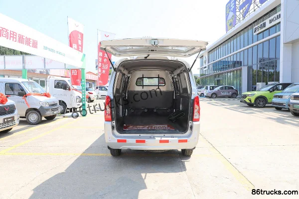 Wuling Rongguang EV Basic Type 2.4T 2-Seat 4.49m Pure Electric Enclosed Van Cargo Box (3) | 86Trucks