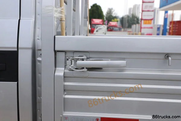 Kairui Youjin T50 1,5 L 116 ch 4X2(6 roues) essence 3,2 m micro-camion à plateaux avec cabine simple Carrosserie (2) | 86Trucks