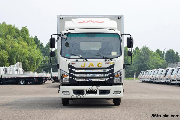 JAC Yunduoduo N6 140 hp 4X2(6 wheels) 4.15m single-row van truck (6-speed) Exterior (2) | 86Trucks