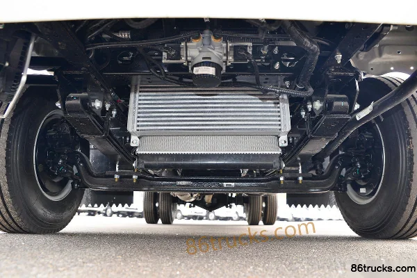 JAC Yunduoduo N6 Comfort Edition 160 hp 4X2(6 wheels) 4.18m single-row flatbed light truck (China VI) Chassis (1) | 86Trucks