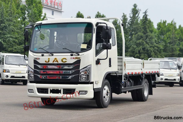 JAC Yunduoduo N6 140 ch 4X2(6 roues) camion léger à ridelles, cabine avec couchette, 3,85 m (6 vitesses) Extérieur (3) | 86Trucks