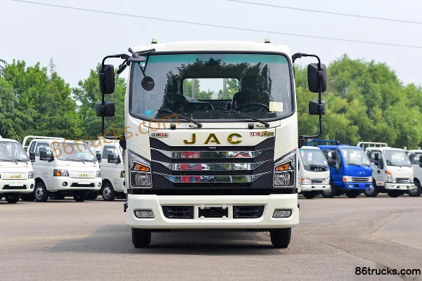 JAC Yunduoduo N6 140 ch 4X2(6 roues) camion léger à ridelles, cabine avec couchette, 3,85 m (6 vitesses) Extérieur (2) | 86Trucks