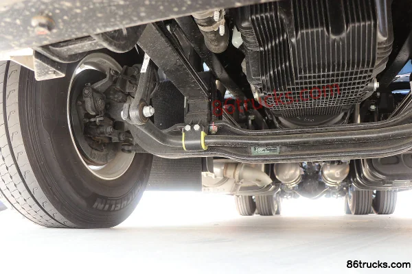 JAC Gallop V5 Heavy Truck 560 hp 6X4(10 wheels) AMT Automatic Long-nose Tractor Truck (China VI) Chassis (2) | 86Trucks