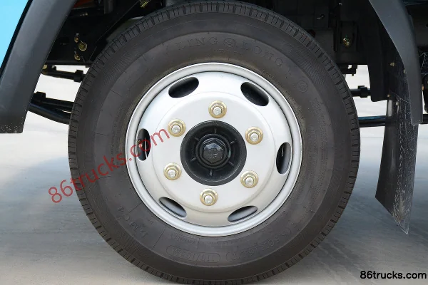 SANY Light Truck Jiangshan 4.5T 4.18m single-row pure electric box van light truck 84.48kWh 4X2(6 wheels) Chassis (2) | 86Trucks