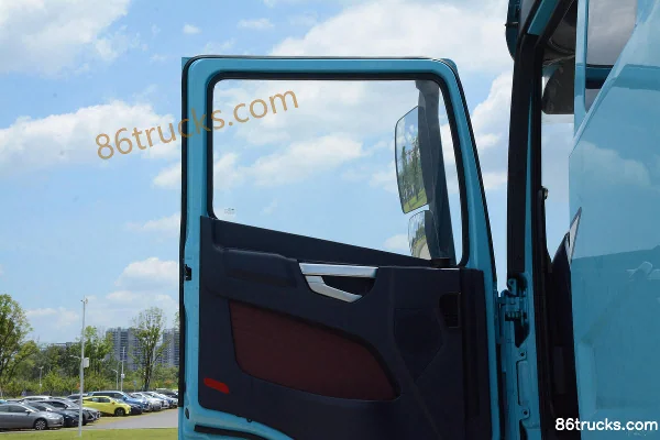 SANY Truck Jiangshan Flat Top 6X4(10 wheels) rechargeable pure electric tractor truck 282kWh Cab (3) | 86Trucks