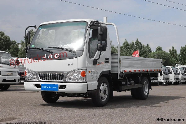 JAC Kangling H3 115hp 4X2(6 wheels) 4.18m single-row flatbed light truck (China VI) Exterior (3) | 86Trucks