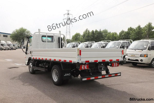 JAC Kangling H3 115hp 4X2(6 wheels) 4.18m single-row flatbed light truck (China VI) Body (2) | 86Trucks