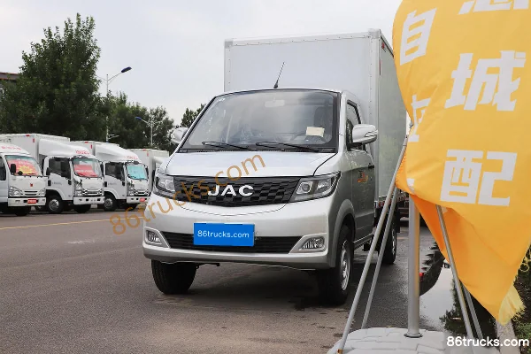 JAC Zhengcheng W1 Premium Edition 1.5L 116 hp 4X2(6 wheels) gasoline 3.05m single-row van micro truck Exterior (3) | 86Trucks
