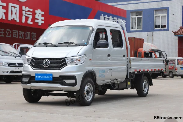Dongfeng Xiaobawang W08 1.6L 123hp 4X2(6 wheels) 2.7m Double Row Stake Mini Truck Exterior (3) | 86Trucks