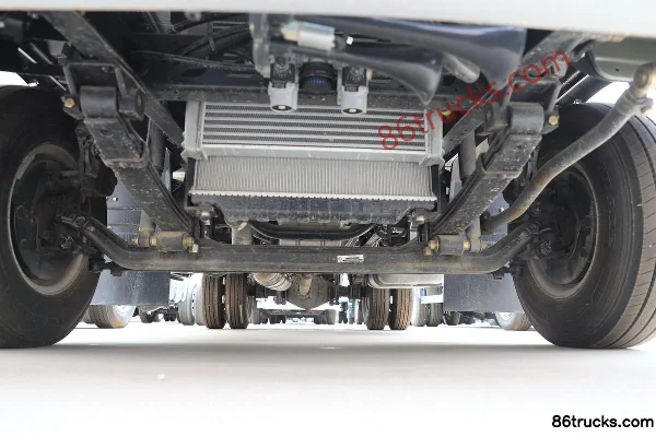 Feidi V3 Series 140hp 4X2(6 wheels) 4.15m Single Row Flatbed Light Truck (6-Speed Gearbox) Chassis (1) | 86Trucks